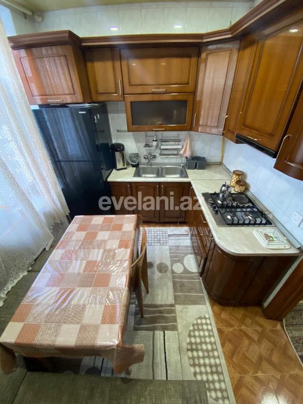 Satılır, köhnə tikili, 2 otaqlı, 55 m², Elmlər Akademiyası m.