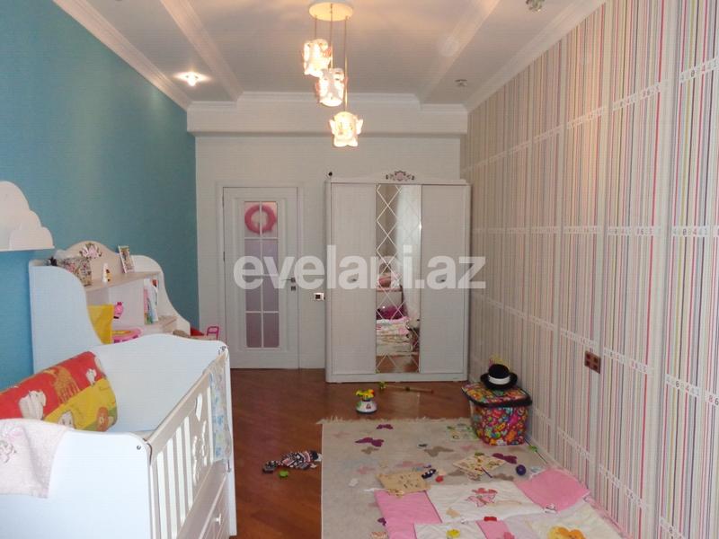 Satılır, yeni tikili, 3 otaqlı, 118 m², Elmlər Akademiyası m.