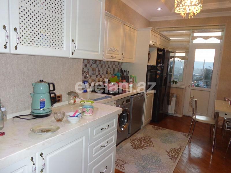 Satılır, yeni tikili, 3 otaqlı, 118 m², Elmlər Akademiyası m.