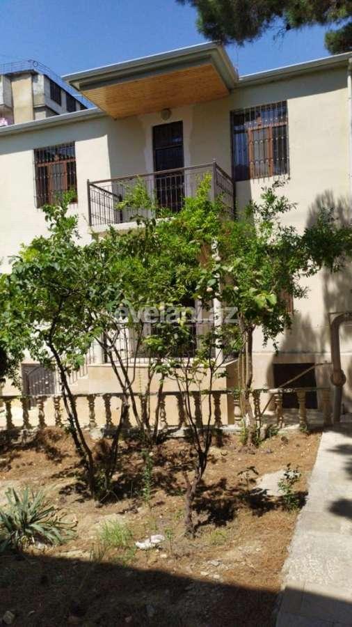 Kirayə verilir, villa, 5 otaqlı, 250 m², Əhmədli q.