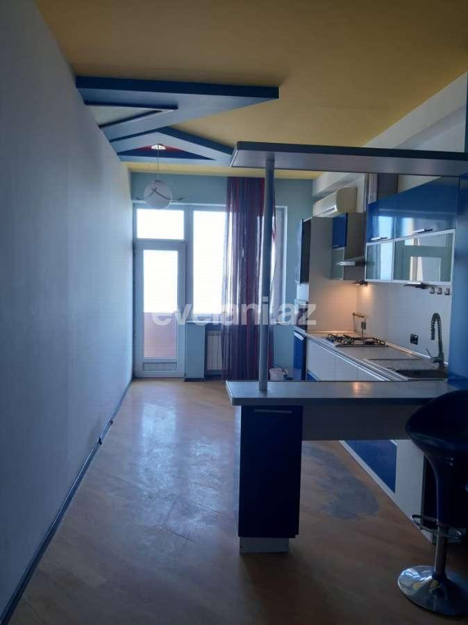 Satılır, yeni tikili, 5 otaqlı, 186 m², Şah İsmayıl Xətai m.