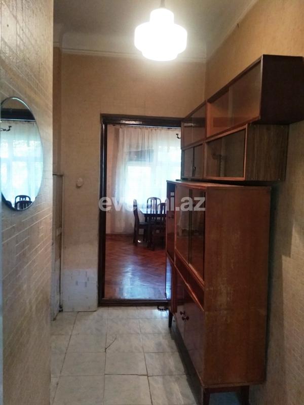 Kirayə verilir, köhnə tikili, 2 otaqlı, 45 m², 28 may m.