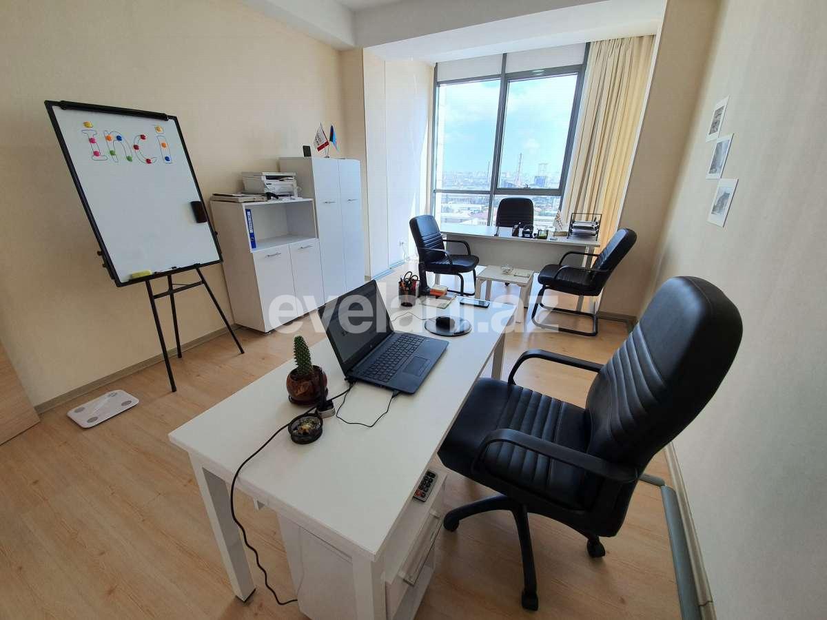 Kirayə verilir, ofis, 1 otaqlı, 22 m², Koroğlu m.