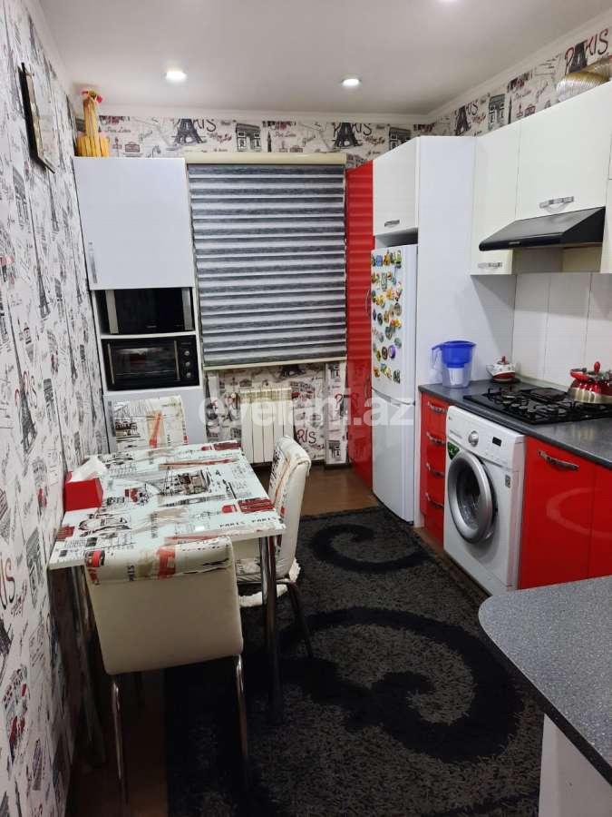 Продаётся, вторичка, 3-комнаты, 70 m², Бакиханова p.