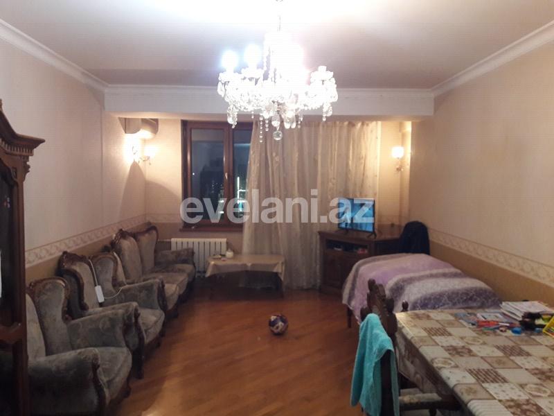 Продаётся, вторичка, 3-комнаты, 95 m², Элмляр Академиясы m.