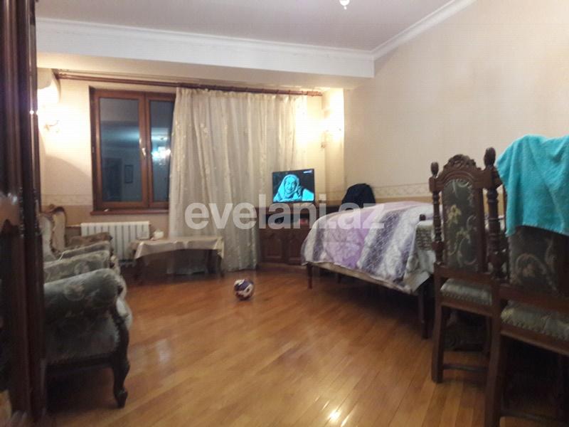 Продаётся, вторичка, 3-комнаты, 95 m², Элмляр Академиясы m.