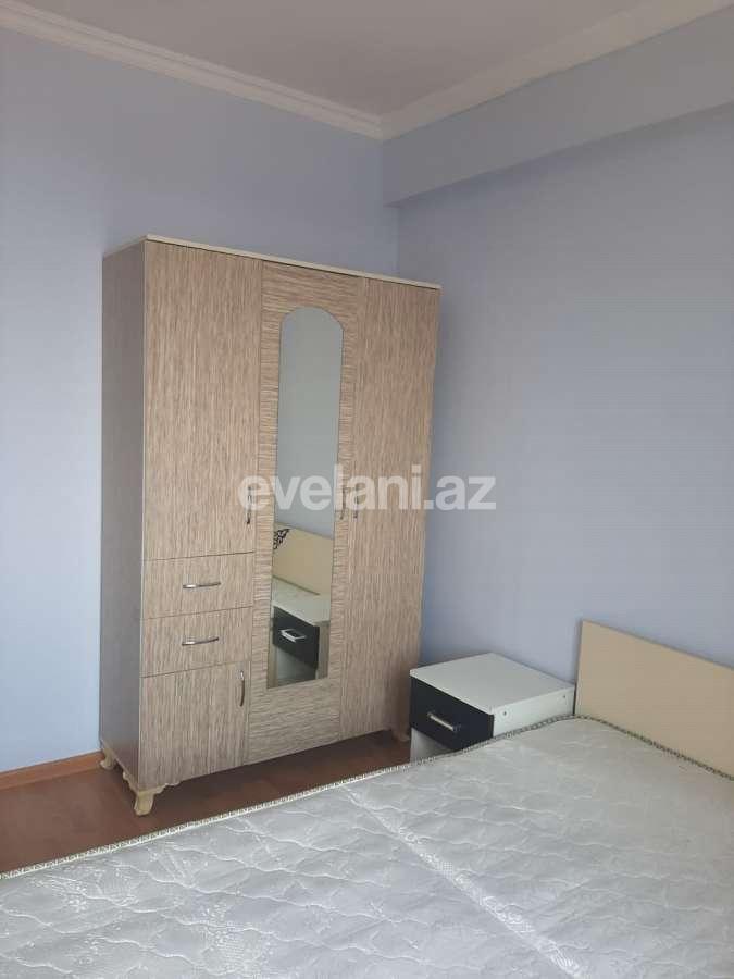 Kirayə verilir, yeni tikili, 3 otaqlı, 70 m², İnşaatçılar m.