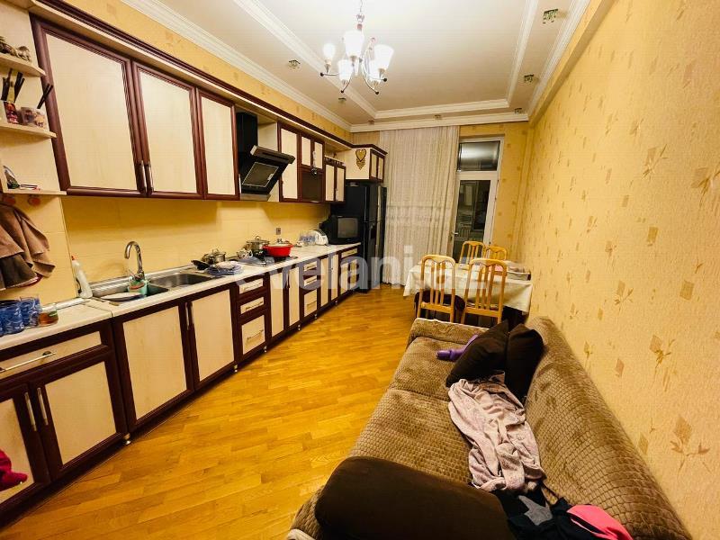 Satılır, yeni tikili, 4 otaqlı, 160 m², Elmlər Akademiyası m.