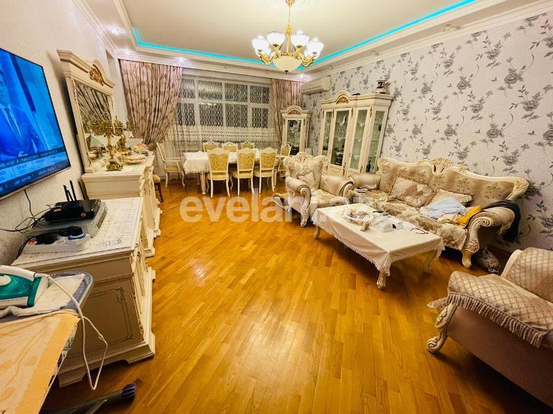 Satılır, yeni tikili, 4 otaqlı, 160 m², Elmlər Akademiyası m.