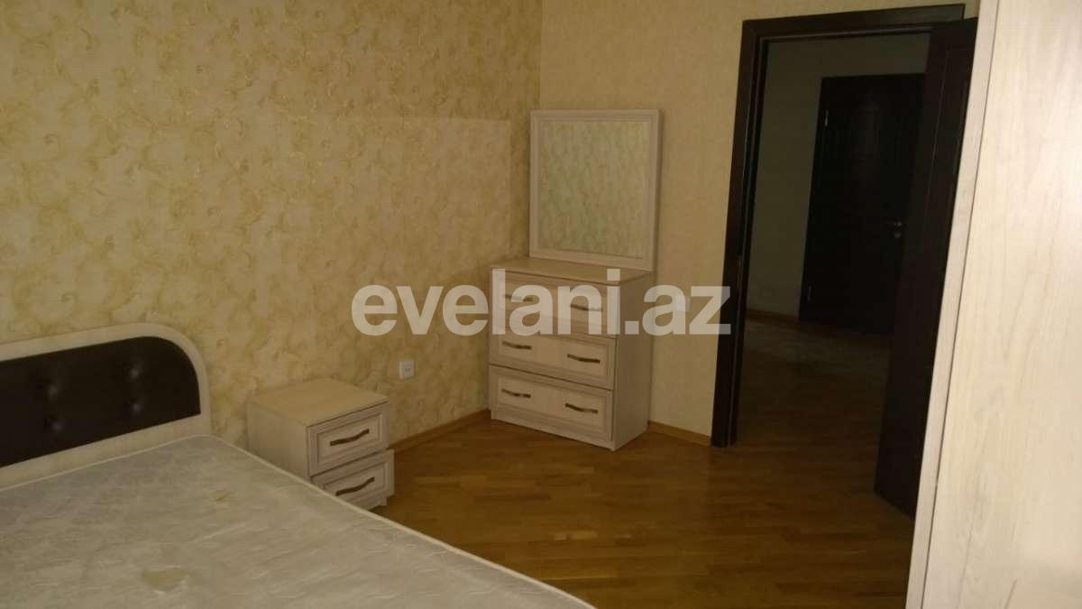 Kirayə verilir, yeni tikili, 2 otaqlı, 80 m², İnşaatçılar m.