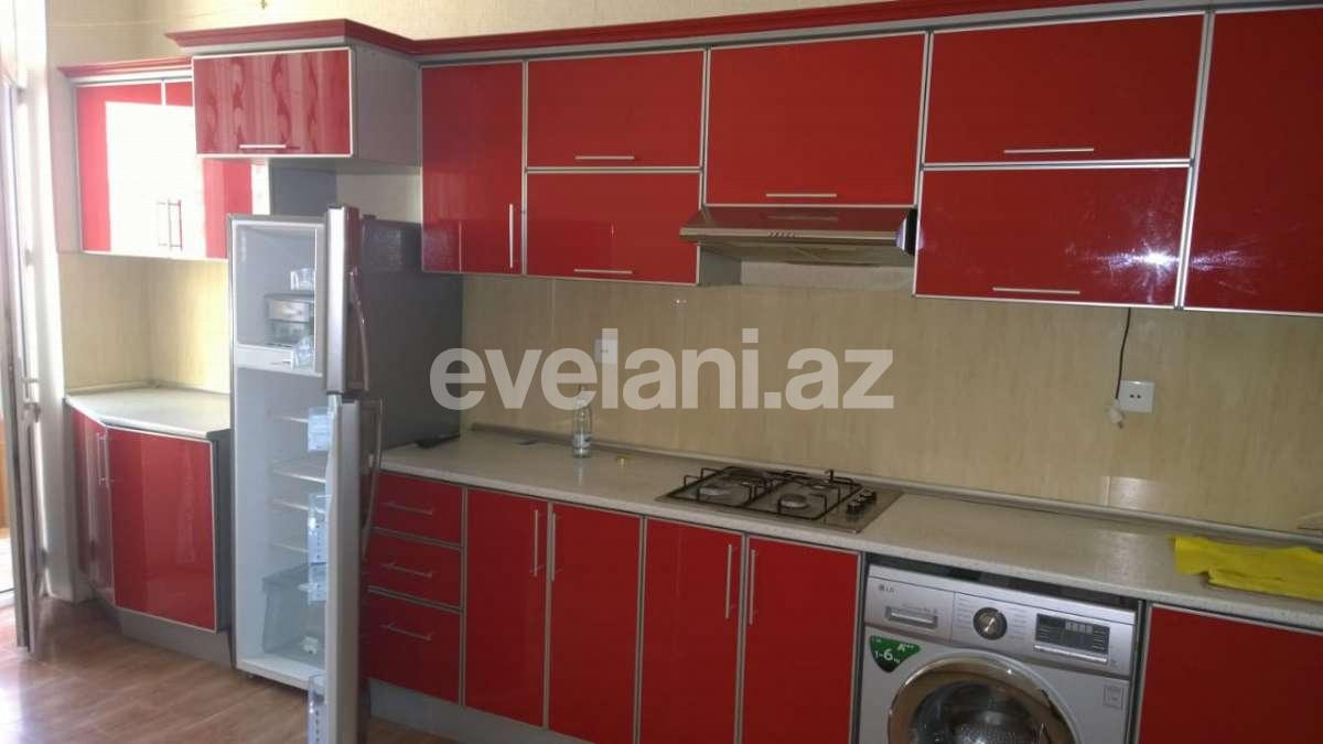 Kirayə verilir, yeni tikili, 2 otaqlı, 80 m², İnşaatçılar m.
