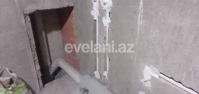 Satılır, yeni tikili, 2 otaqlı, 105 m², İnşaatçılar m.