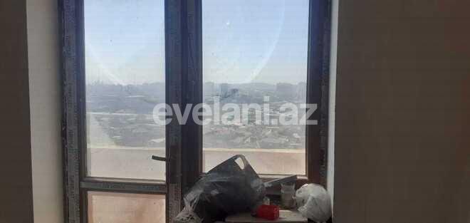 Satılır, yeni tikili, 2 otaqlı, 105 m², İnşaatçılar m.