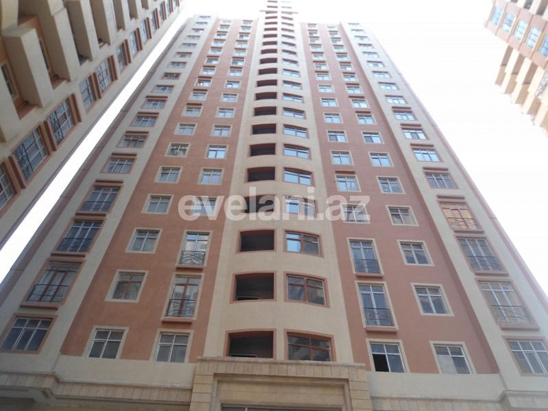 Satılır, yeni tikili, 2 otaqlı, 105 m², İnşaatçılar m.