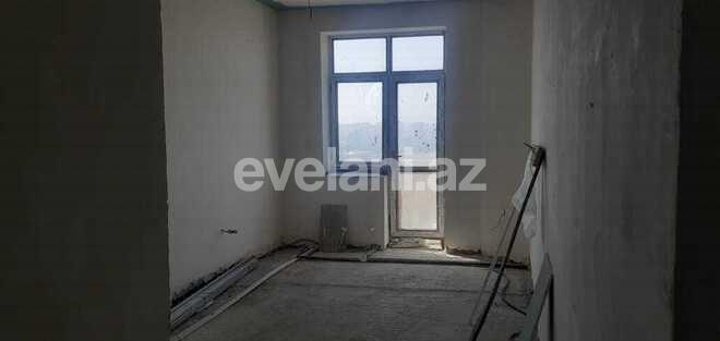 Satılır, yeni tikili, 2 otaqlı, 105 m², İnşaatçılar m.
