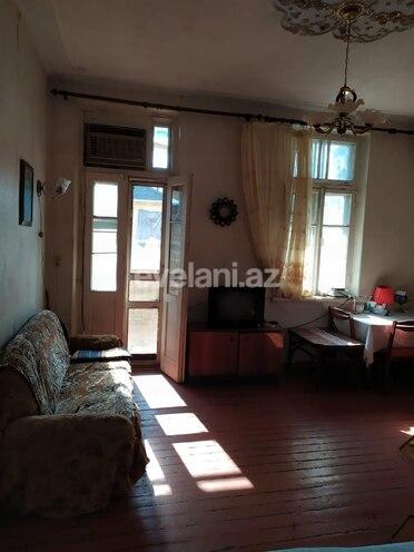 Продаётся, вторичка, 3-комнаты, 65 m², Бакиханова p.