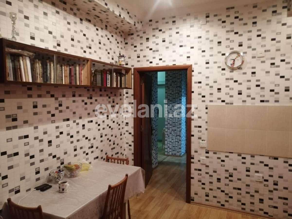 Satılır, yeni tikili, 2 otaqlı, 60 m², İnşaatçılar m.