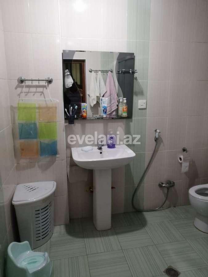 Satılır, yeni tikili, 2 otaqlı, 60 m², İnşaatçılar m.