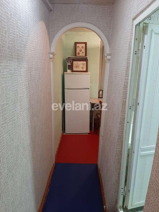 Kirayə verilir, köhnə tikili, 1 otaqlı, 40 m², İnşaatçılar m.