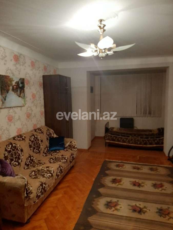 Kirayə verilir, köhnə tikili, 1 otaqlı, 40 m², İnşaatçılar m.