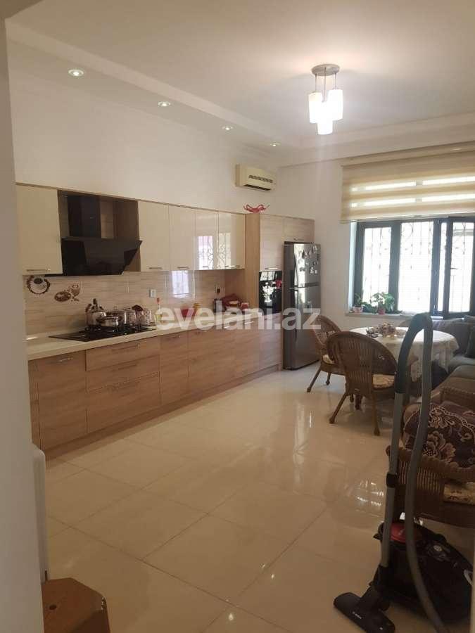 Satılır, villa, 5 otaqlı, 605 m², Qara Qarayev m.