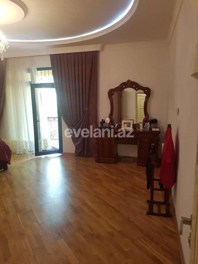 Satılır, villa, 5 otaqlı, 605 m², Qara Qarayev m.