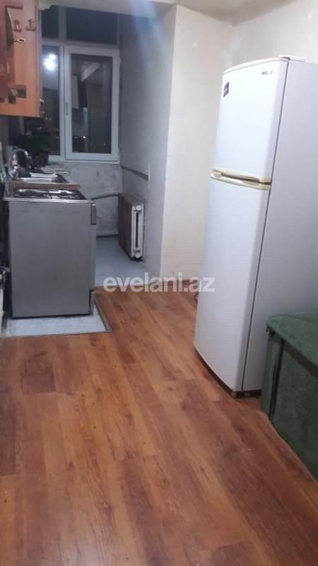 Sale, old building, 1 room, 42 m², Elmlar Akademiyası m.