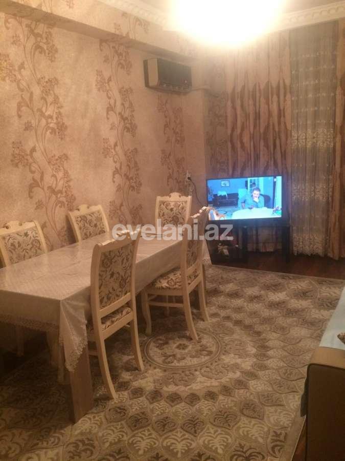 Satılır, yeni tikili, 2 otaqlı, 75 m², İnşaatçılar m.