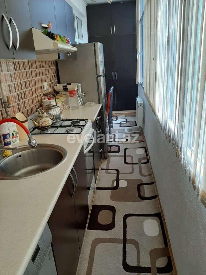 Satılır, yeni tikili, 2 otaqlı, 75 m², İnşaatçılar m.