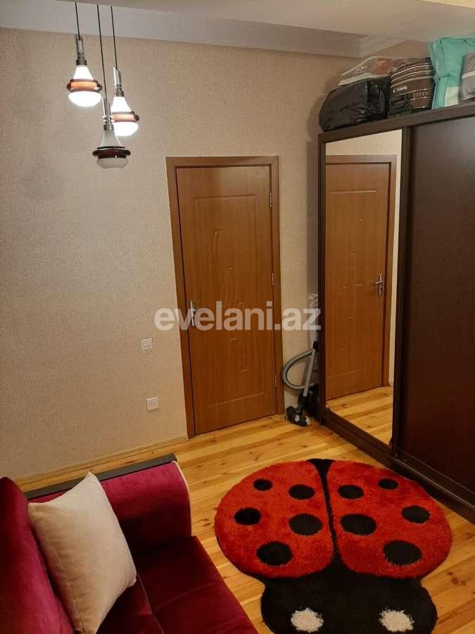 Satılır, yeni tikili, 2 otaqlı, 75 m², İnşaatçılar m.