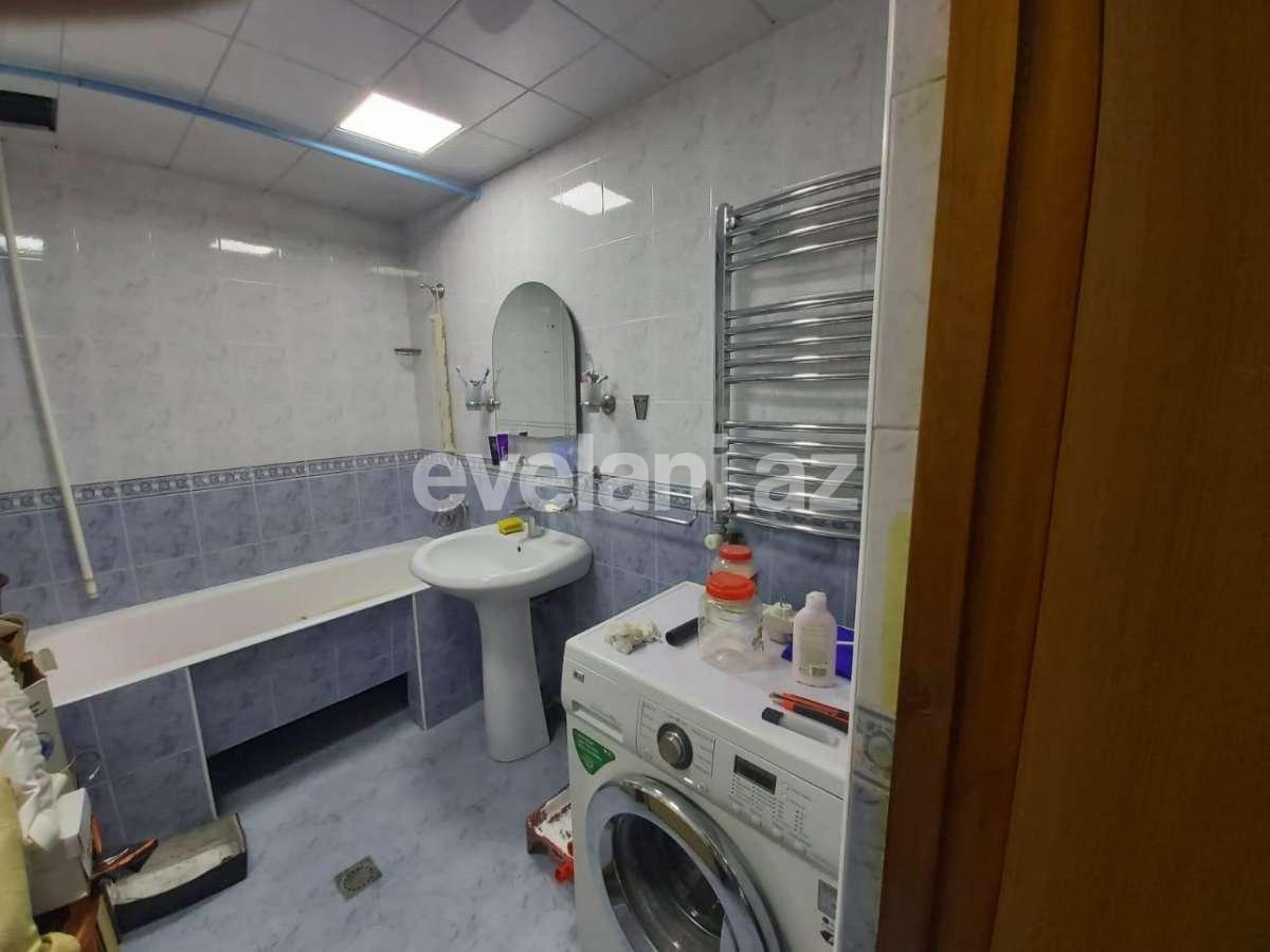 Sale, old building, 3 room, 90 m², Khutor d.