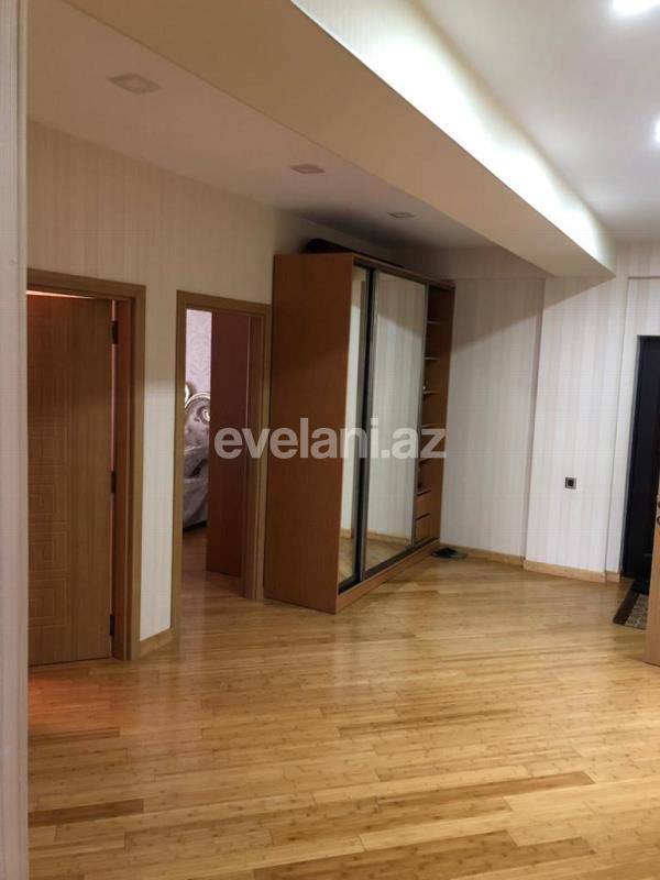 Satılır, yeni tikili, 3 otaqlı, 115 m², İnşaatçılar m.