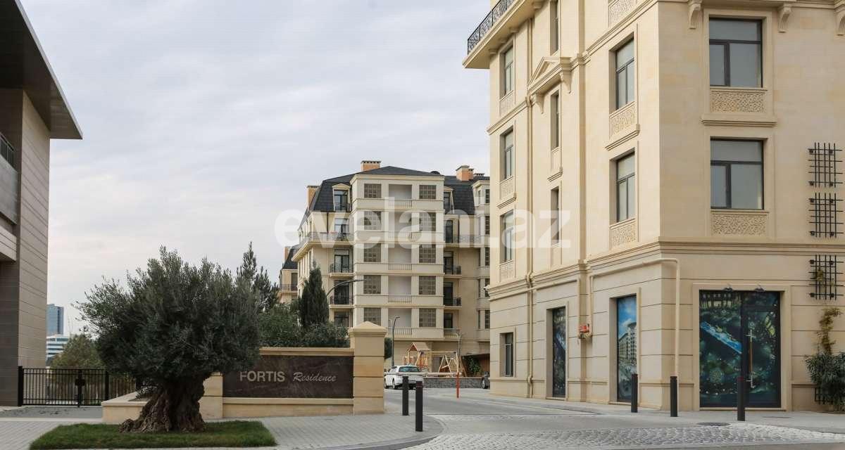 Satılır, yeni tikili, 4 otaqlı, 142 m², Şah İsmayıl Xətai m.