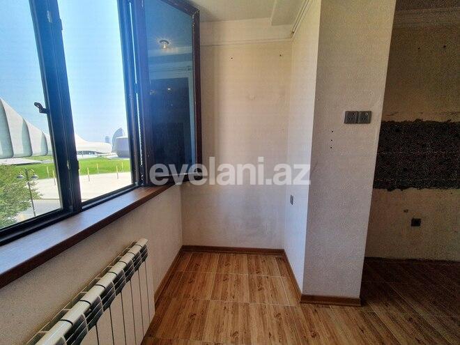 Satılır, köhnə tikili, 4 otaqlı, 120 m², Nəriman Nərimanov m.