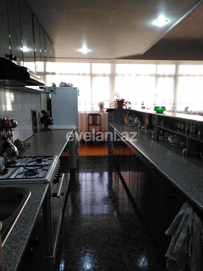 Продаётся, вторичка, 2-комнаты, 75 m², Элмляр Академиясы m.