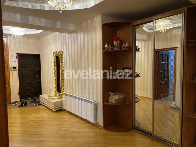 Kirayə verilir, yeni tikili, 3 otaqlı, 130 m², Gənclik m.