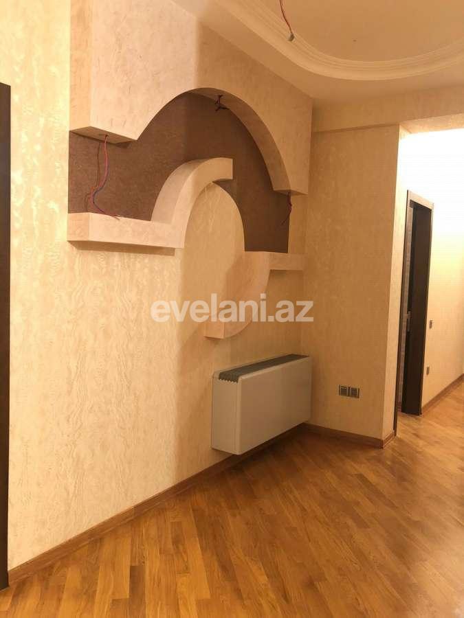 Satılır, yeni tikili, 2 otaqlı, 107 m², Azadlıq prospekti m.