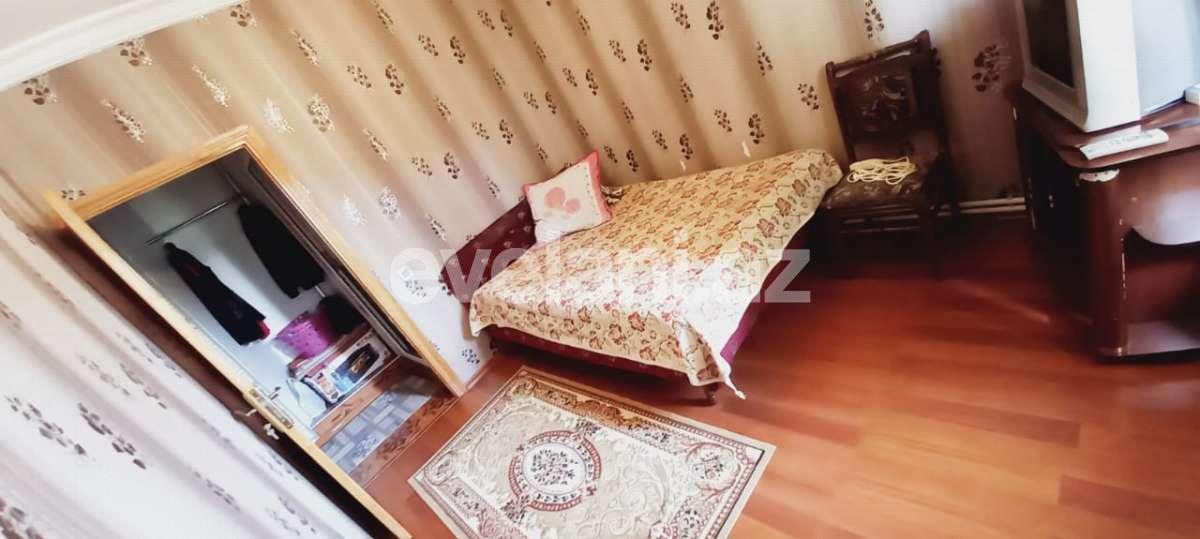 Satılır, köhnə tikili, 4 otaqlı, 100 m², Memar Əcəmi m.