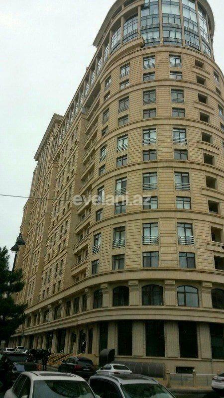 Kirayə verilir, yeni tikili, 3 otaqlı, 125 m², Nizami m.