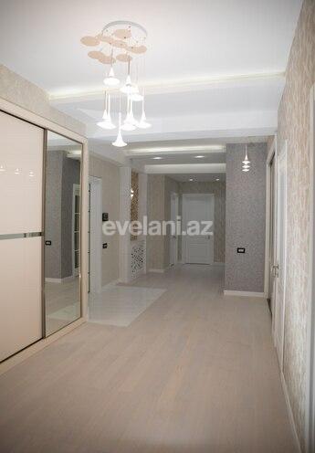 Sale, new building, 4 room, 200 m², Narimanov r.