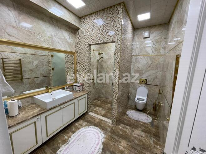 Продаётся, новостройка, 4-комнаты, 200 m², 28 мая m.