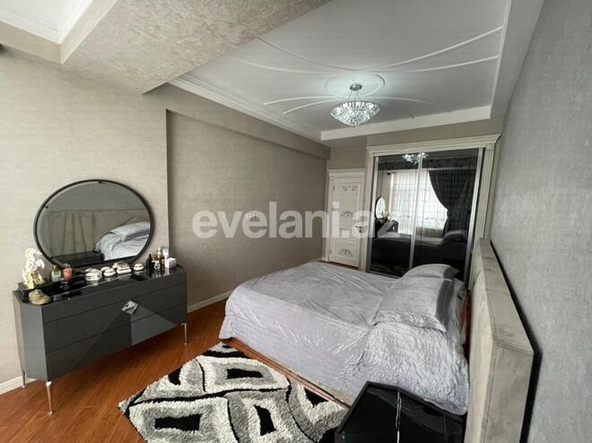 Продаётся, новостройка, 4-комнаты, 200 m², 28 мая m.