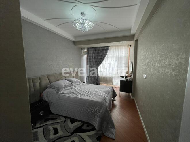 Продаётся, новостройка, 4-комнаты, 200 m², 28 мая m.