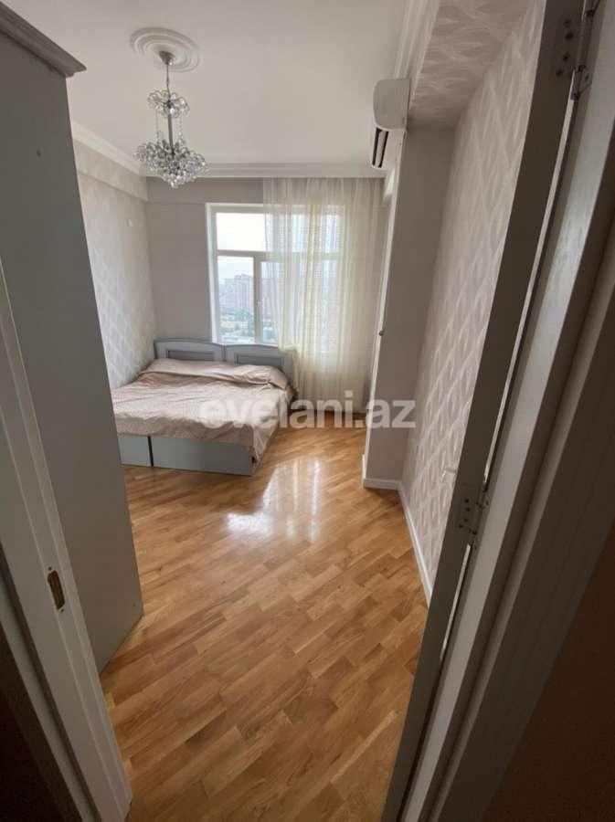 Satılır, yeni tikili, 3 otaqlı, 120 m², 3-cü mikrorayon q.