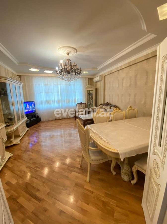 Satılır, yeni tikili, 3 otaqlı, 120 m², 3-cü mikrorayon q.