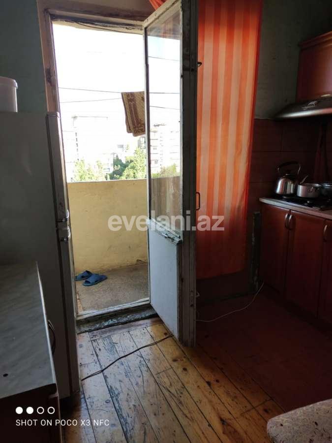 Satılır, köhnə tikili, 3 otaqlı, 90 m², 7-ci mikrorayon q.