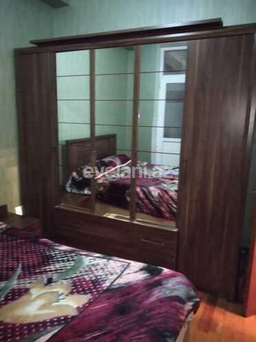 Kirayə verilir, yeni tikili, 2 otaqlı, 60 m², İnşaatçılar m.