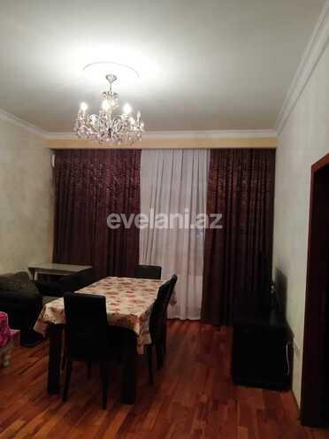 Kirayə verilir, yeni tikili, 2 otaqlı, 60 m², İnşaatçılar m.