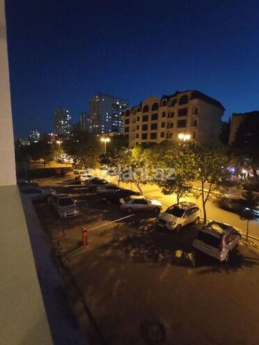 Satılır, yeni tikili, 1 otaqlı, 44 m², İnşaatçılar m.