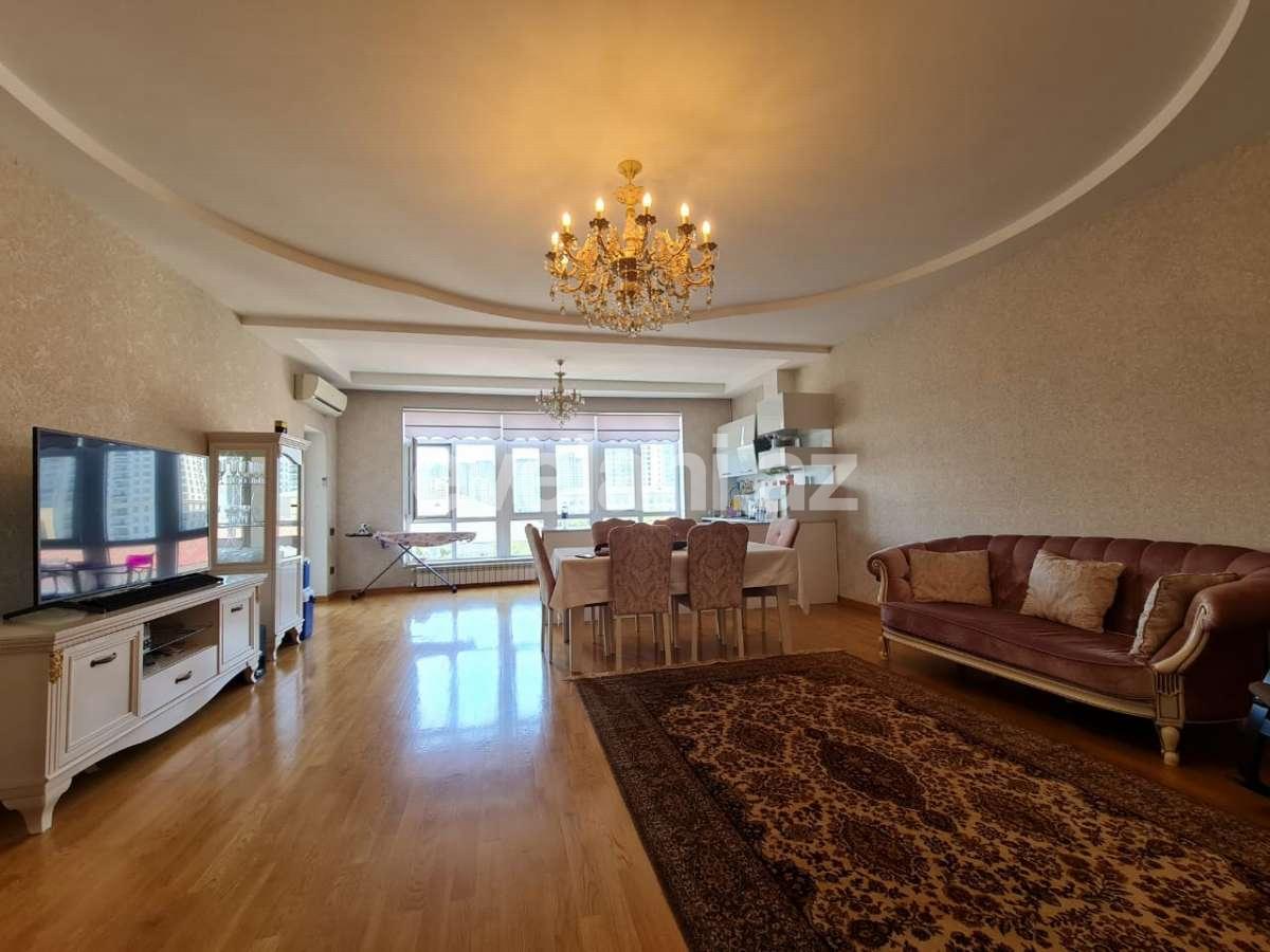 Продаётся, новостройка, 3-комнаты, 122 m², Элмляр Академиясы m.